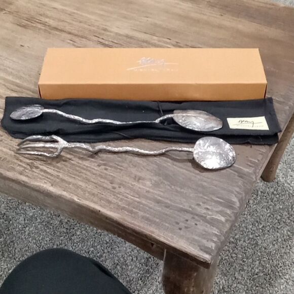 Michael Aram Silver Plated Botanical 12" Salad Spoon & Fork Serving Set - Picture 2 of 3